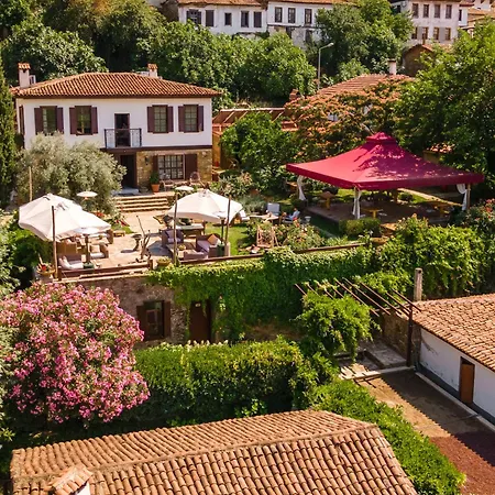 Gullu Konaklari Han/Misafirhane 3*