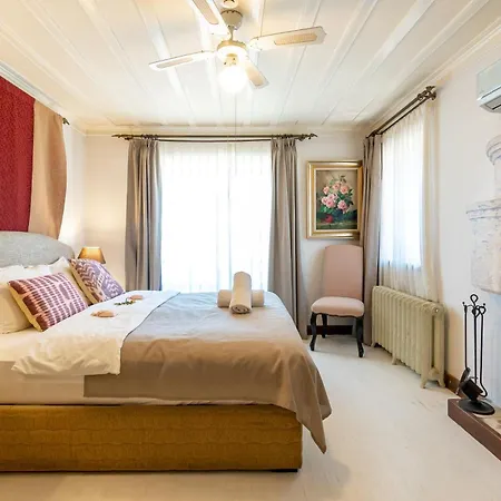 Gullu Konaklari Han/Misafirhane Selçuk