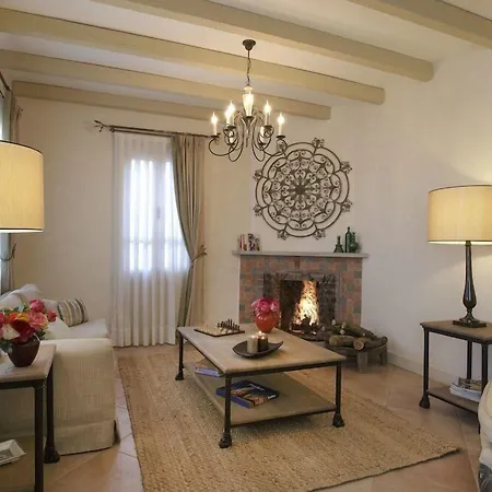 Gullu Konaklari Selçuk