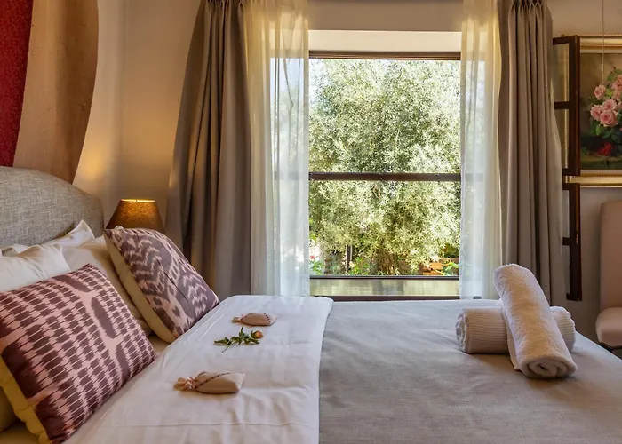 Han Gullu Konaklari Selçuk